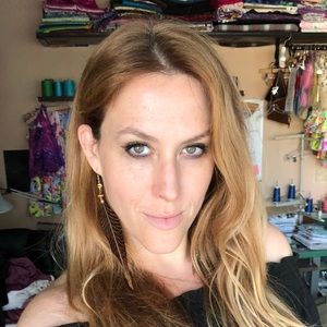 Meet your Posher, Ratna